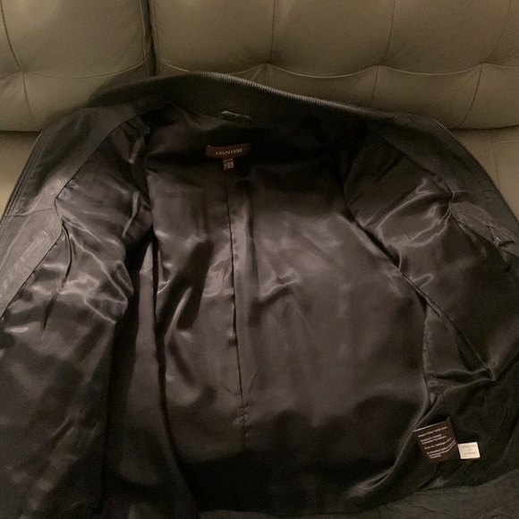 Danier mens leather jacket - Picture 7 of 7